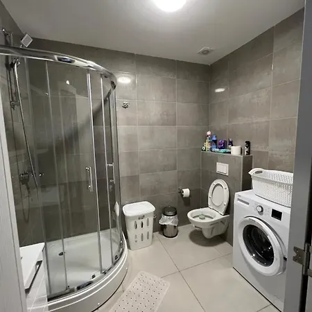 White Cloud By Rent A Car Mi * Подгориця