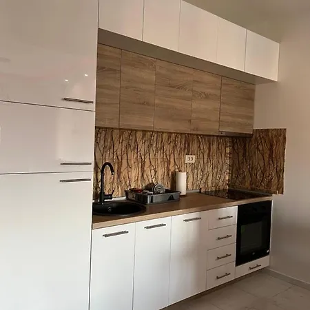 Апартаменти White Cloud By Rent A Car Mi *