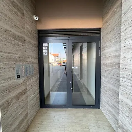 White Cloud By Rent A Car Mi Апартаменти *