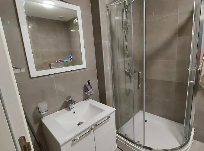 White Cloud By Rent A Car Mi Подгориця