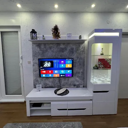 White Cloud By Rent A Car Mi Podgorica