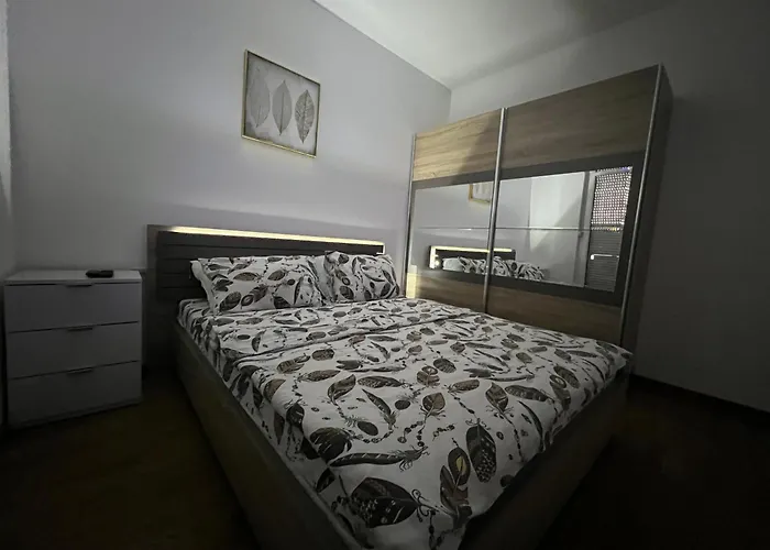 White Cloud By Rent A Car Mi *