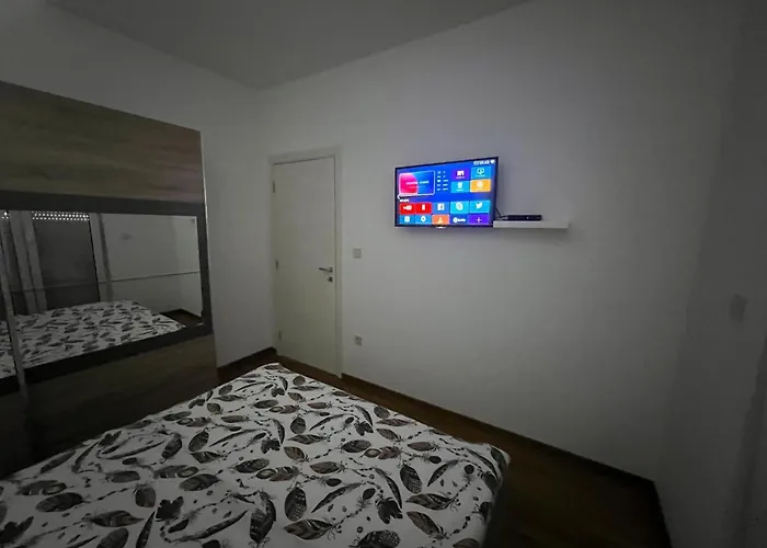 White Cloud By Rent A Car Mi Apartament